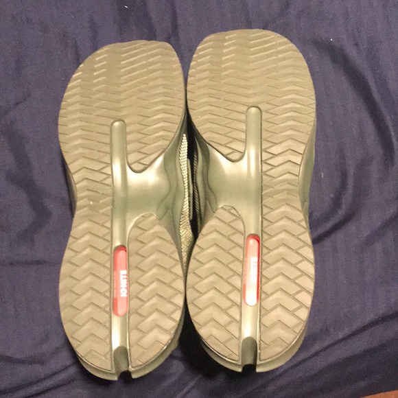 FENTY by Rihanna - Picture 4 of 4